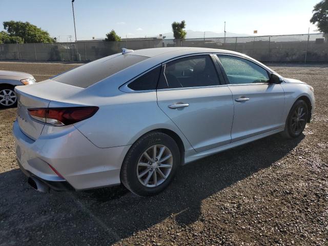 Photo 3 from auction – 2019 HYUNDAI SONATA SE with VIN 5NPE24AF3KH819293