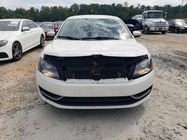 Photo 5 from auction – 2013 VOLKSWAGEN PASSAT S with VIN 1VWAP7A36DC134496