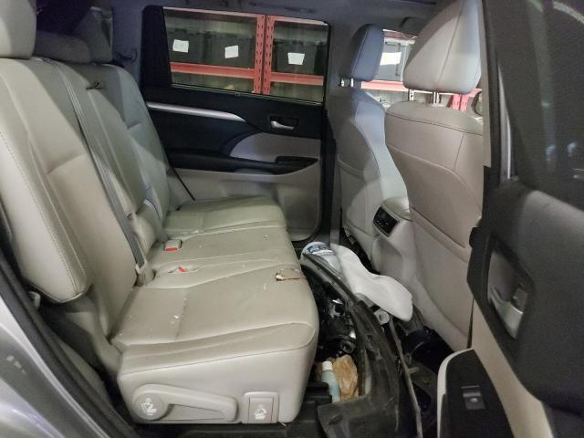 Foto 10 de la subasta – 2016 TOYOTA HIGHLANDER con VIN 5TDJKRFH1GS275545