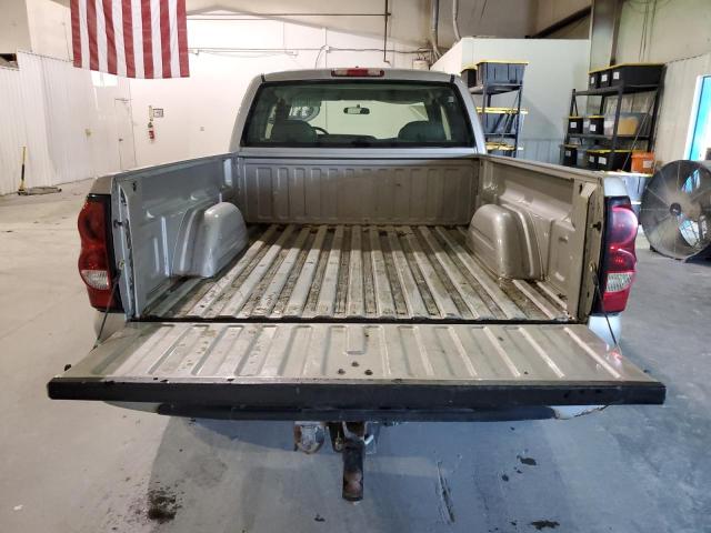 Photo 6 from auction – 2005 CHEVROLET SILVERADO with VIN 1GCEK19B25Z302807