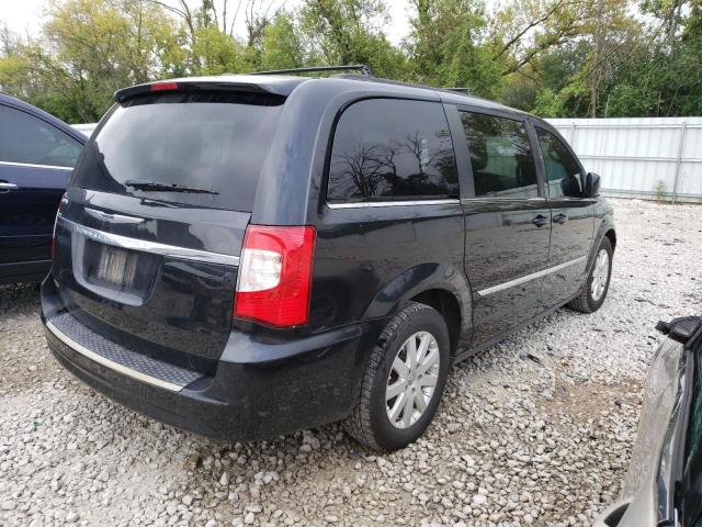 Photo 3 from auction – 2015 CHRYSLER TOWN & COU with VIN 2C4RC1BG9FR695060