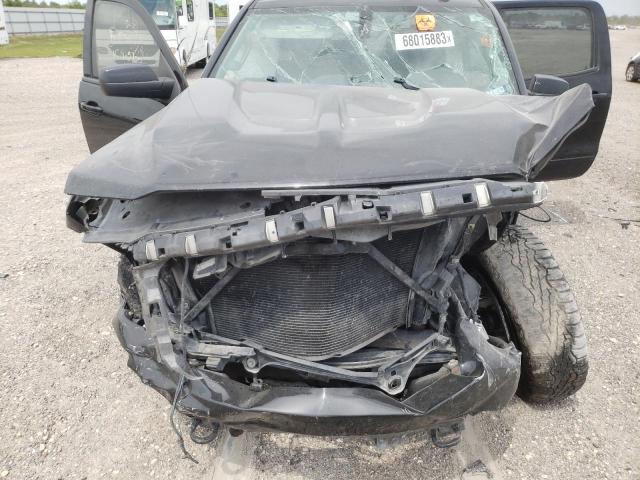 Photo 11 from auction – 2017 CHEVROLET SILVERADO with VIN 3GCUKREC8HG255179