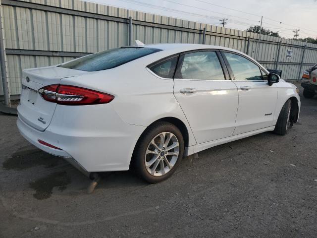 Photo 3 from auction – 2019 FORD FUSION SE with VIN 3FA6P0LU1KR182000