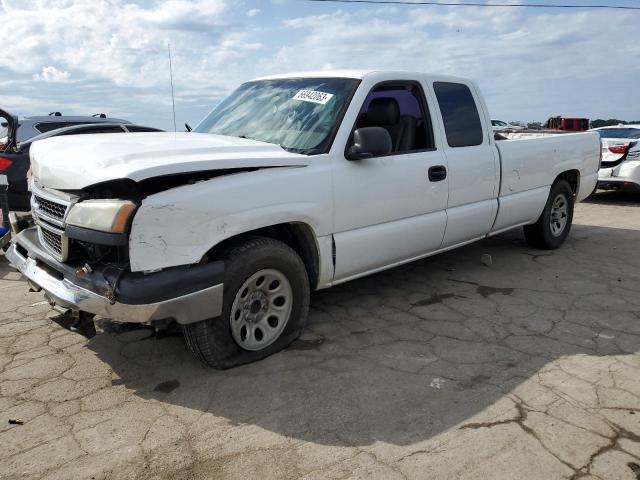 CHEVROLET SILVERADO 2006 with VIN 1GCEC19Z46E240992 - Photo from auction