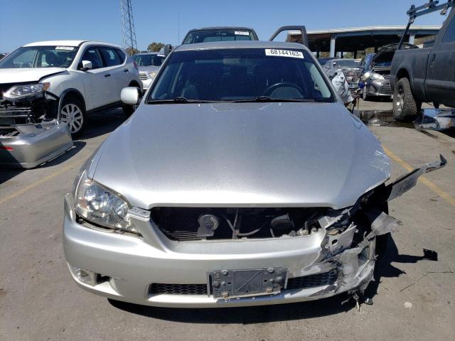 Photo 5 from auction – 2002 LEXUS IS 300 with VIN JTHBD192920058259