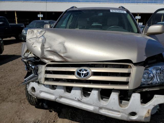 Снимка 11 от търг – 2004 TOYOTA HIGHLANDER с VIN JTEDP21A040024932