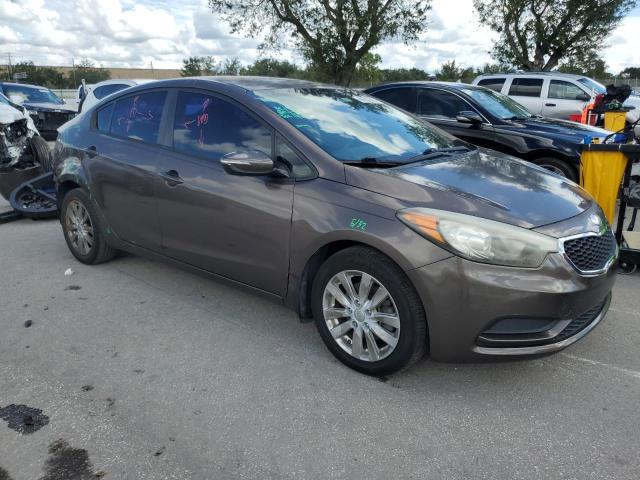 Photo 4 from auction – 2014 KIA FORTE LX with VIN KNAFX4A63E5175513