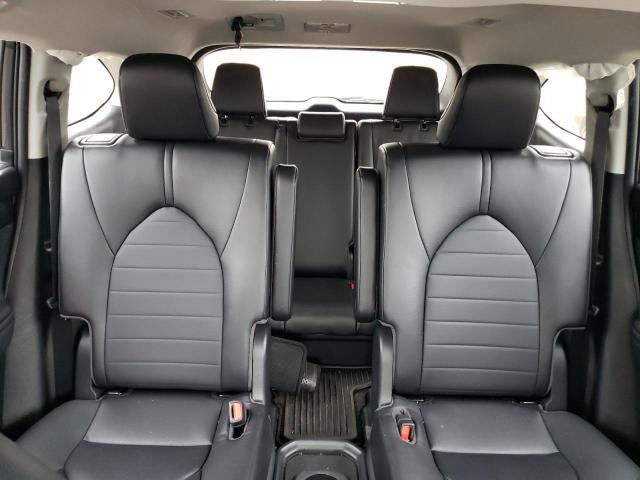 Photo 10 from auction – 2023 TOYOTA HIGHLANDER with VIN 5TDKBRCH3PS112596