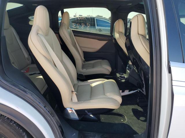 Photo 11 from auction – 2016 TESLA MODEL X with VIN 5YJXCBE29GF005298