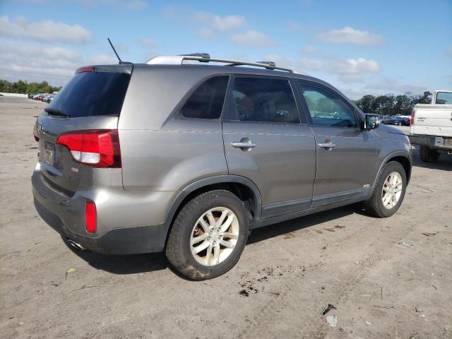 Photo 3 from auction – 2014 KIA SORENTO LX with VIN 5XYKTCA66EG441590