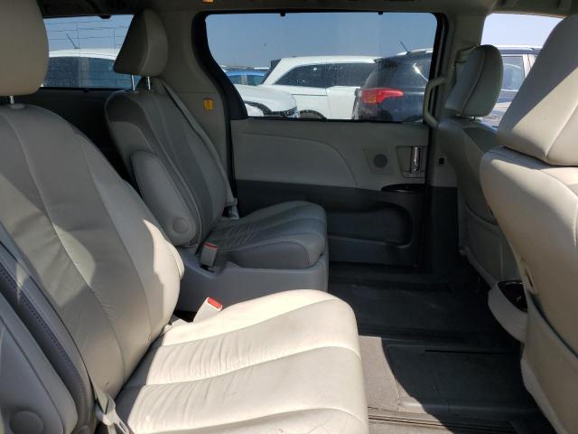 Снимка 11 от търг – 2012 TOYOTA SIENNA XLE с VIN 5TDDK3DC6CS041364