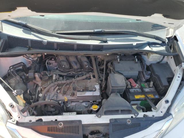 Photo 12 from auction – 2015 TOYOTA SIENNA LE with VIN 5TDKK3DC1FS579739