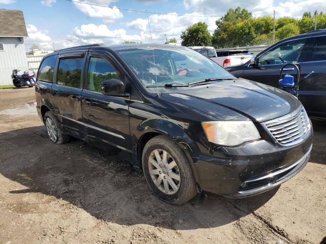 Photo 4 from auction – 2014 CHRYSLER TOWN & COU with VIN 2C4RC1BG0ER177997