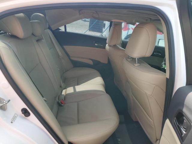 Photo 10 from auction – 2013 ACURA ILX 20 TEC with VIN 19VDE1F70DE012975