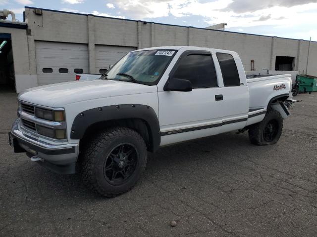 CHEVROLET SILVERADO 1997 with VIN 2GCEK19R9V1220479 - Photo from auction