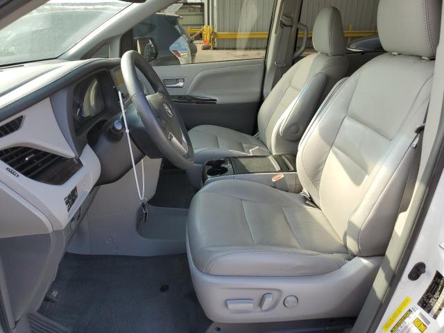 Photo 7 from auction – 2017 TOYOTA SIENNA XLE with VIN 5TDYZ3DC8HS873986
