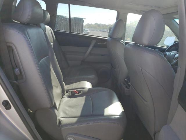 Photo 11 from auction – 2011 TOYOTA HIGHLANDER with VIN 5TDBK3EH0BS061898