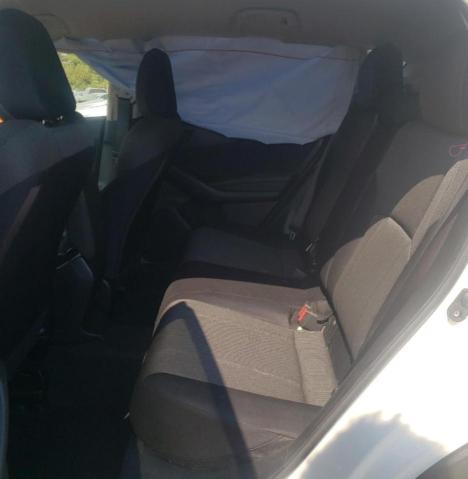 Photo 10 from auction – 2018 SUBARU CROSSTREK with VIN JF2GTAAC9JH338358