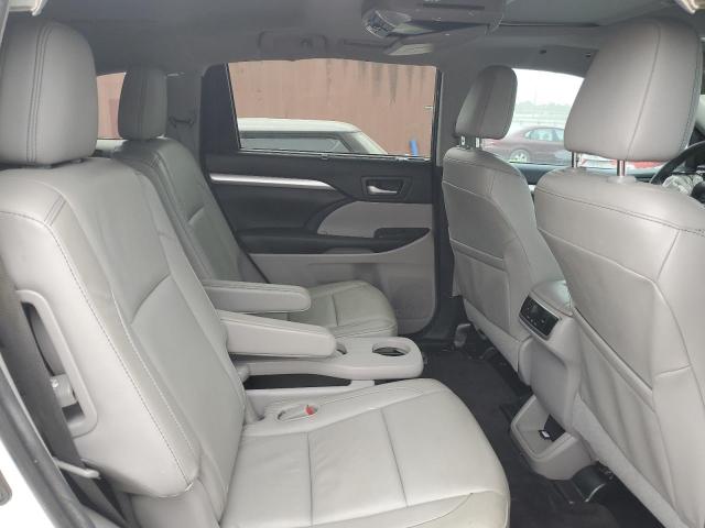 Photo 10 from auction – 2016 TOYOTA HIGHLANDER with VIN 5TDKKRFH7GS144883
