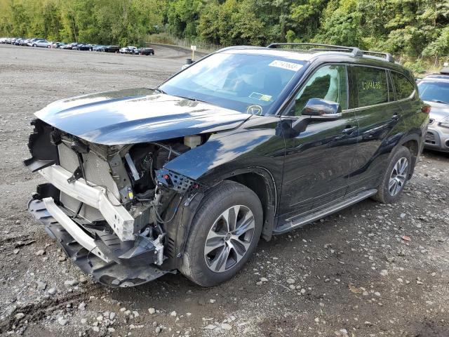 TOYOTA HIGHLANDER 2022 with VIN 5TDGZRBH0NS597618 - Photo from auction