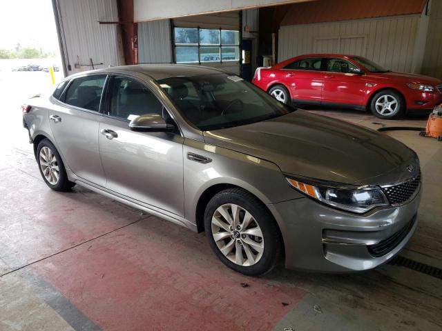 Photo 4 from auction – 2016 KIA OPTIMA EX with VIN 5XXGU4L32GG094794