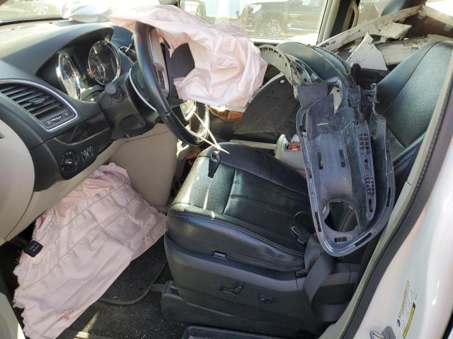 Photo 7 from auction – 2013 CHRYSLER TOWN & COU with VIN 2C4RC1BG3DR610355