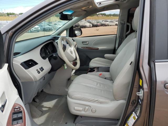 Photo 7 from auction – 2011 TOYOTA SIENNA XLE with VIN 5TDDK3DC3BS006182