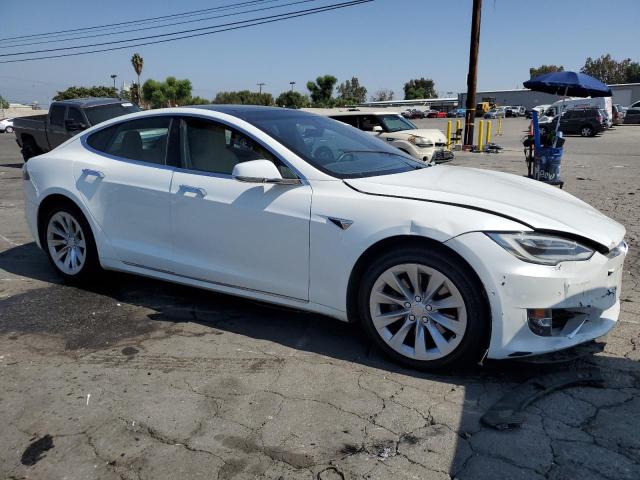 Photo 4 from auction – 2016 TESLA MODEL S with VIN 5YJSA1E12GF173219