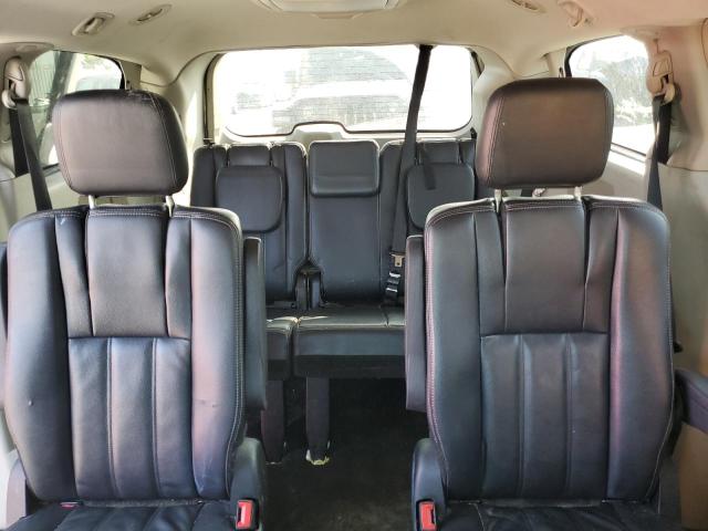 Photo 10 from auction – 2013 CHRYSLER TOWN & COU with VIN 2C4RC1BG1DR675043
