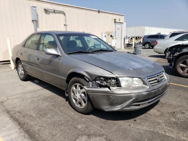 Photo 4 from auction – 2000 TOYOTA CAMRY LE with VIN 4T1BF28K9YU092380