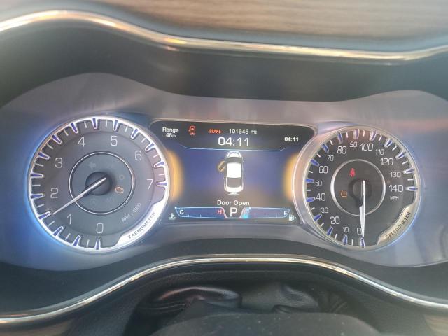 Photo 9 from auction – 2015 CHRYSLER 200 C with VIN 1C3CCCCB4FN561076