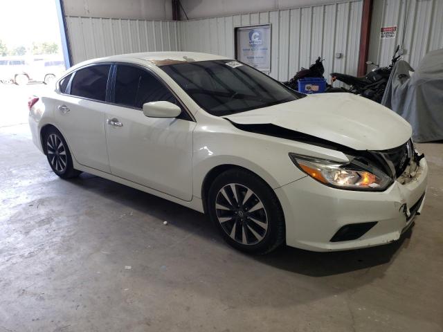Photo 4 from auction – 2017 NISSAN ALTIMA with VIN 1N4AL3AP6HC141180