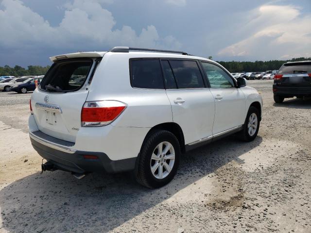Photo 3 from auction – 2012 TOYOTA HIGHLANDER with VIN 5TDBK3EH7CS142351