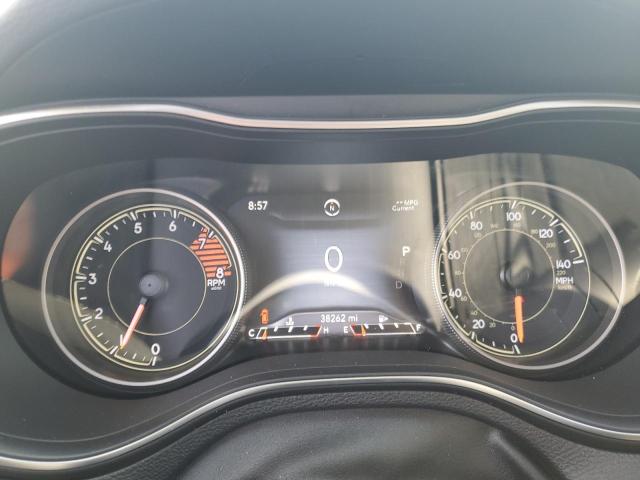 Photo 9 from auction – 2019 JEEP CHEROKEE L with VIN 1C4PJLDX9KD308218