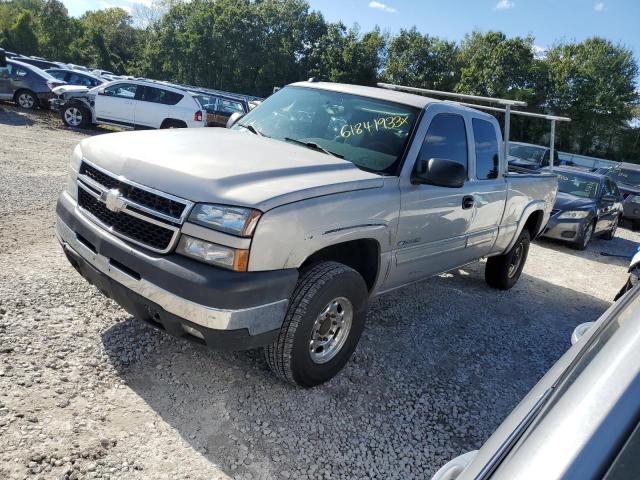 CHEVROLET SILVERADO 2006 with VIN 1GCHK29U76E176196 - Photo from auction