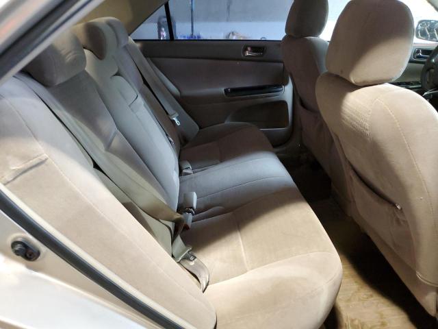 Photo 10 from auction – 2005 TOYOTA CAMRY LE with VIN 4T1BE32K45U982640