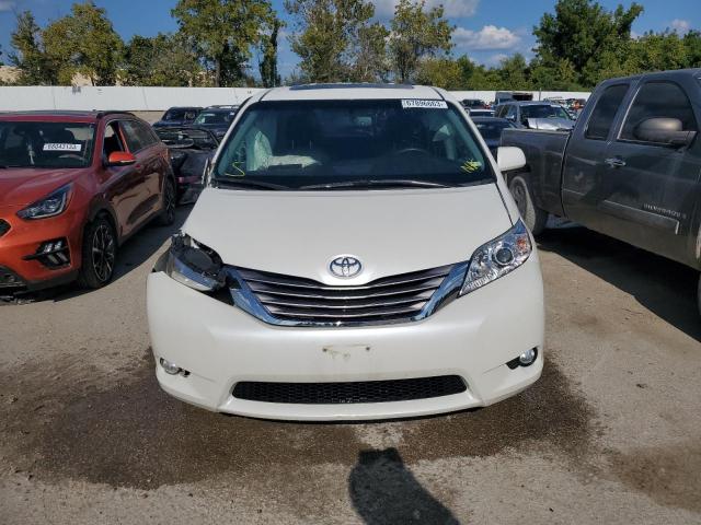 Photo 5 from auction – 2017 TOYOTA SIENNA XLE with VIN 5TDDZ3DC2HS165215