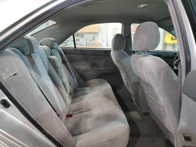 Photo 10 from auction – 2004 TOYOTA CAMRY LE with VIN 4T1BE32K34U817760