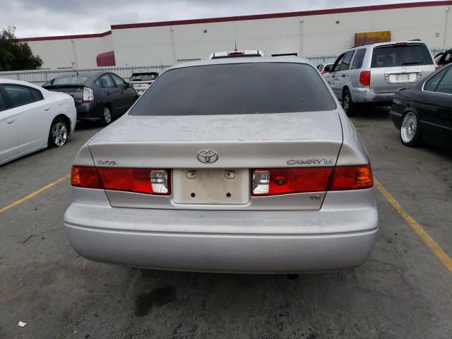 Photo 6 from auction – 2001 TOYOTA CAMRY LE with VIN 4T1BF22K31U969959