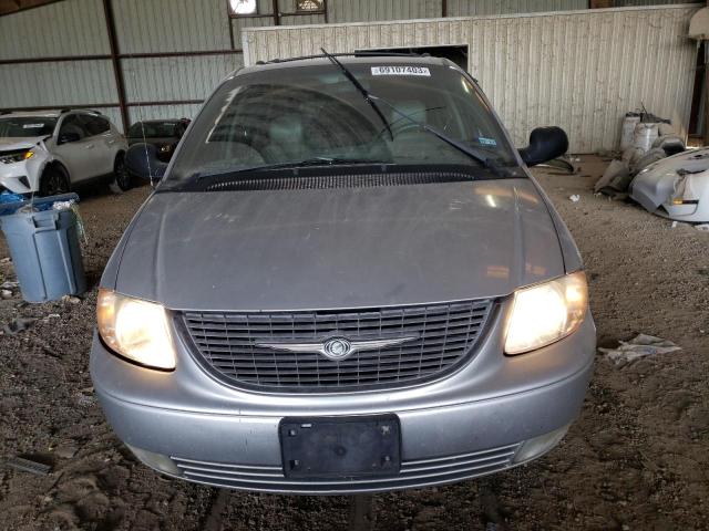 Photo 5 from auction – 2001 CHRYSLER TOWN & COU with VIN 2C8GP54L31R397138