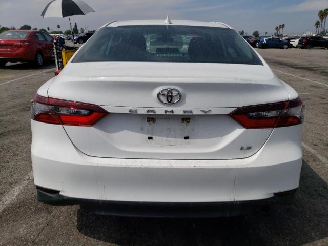 Photo 6 from auction – 2022 TOYOTA CAMRY LE with VIN 4T1C11AK2NU620201