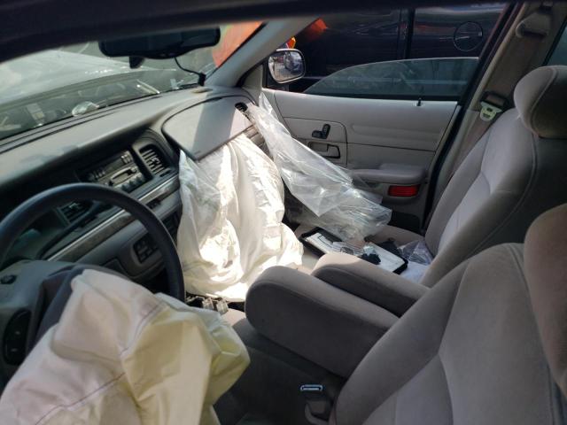 Photo 8 from auction – 2000 FORD CROWN VICT with VIN 2FAFP74W1YX132359