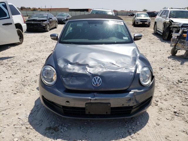 Photo 5 from auction – 2013 VOLKSWAGEN BEETLE with VIN 3VW5P7AT8DM813718