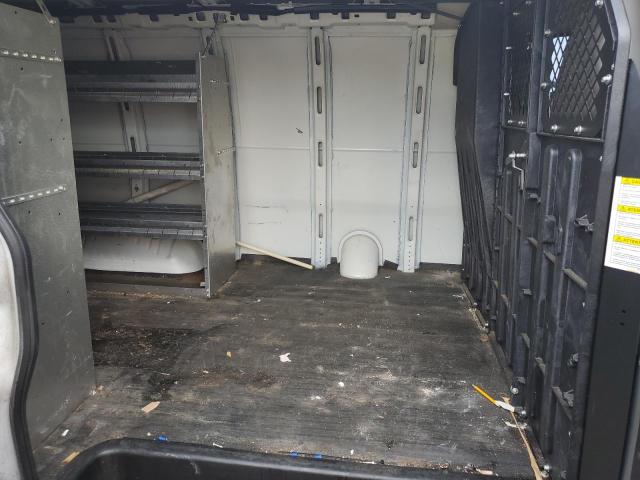 Photo 11 from auction – 2018 CHEVROLET EXPRESS G2 with VIN 1GCWGAFPXJ1310216