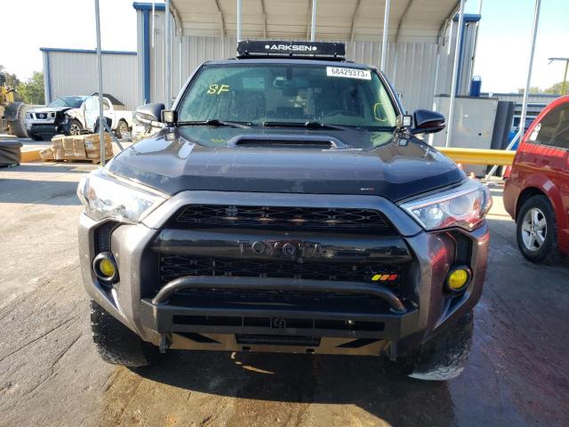 Photo 5 from auction – 2018 TOYOTA 4RUNNER SR with VIN JTEBU5JR6J5594827