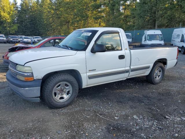 CHEVROLET SILVERADO 2000 with VIN 1GCEC14W2YE105753 - Photo from auction