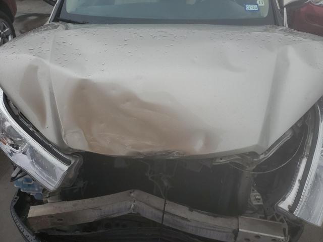 Photo 12 from auction – 2016 TOYOTA HIGHLANDER with VIN 5TDJKRFHXGS503669