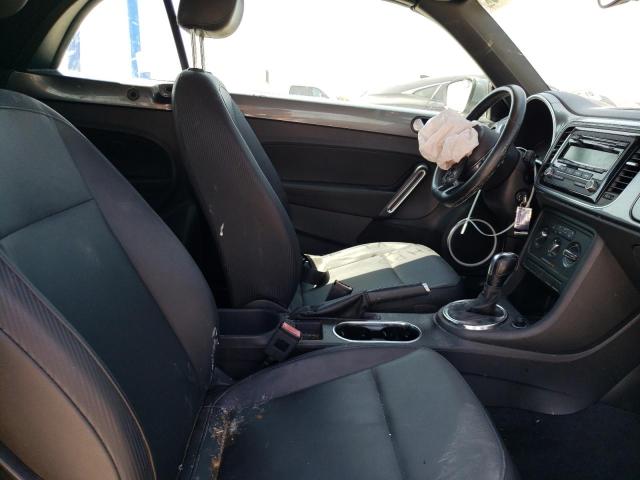 Photo 10 from auction – 2013 VOLKSWAGEN BEETLE with VIN 3VW5P7AT8DM813718