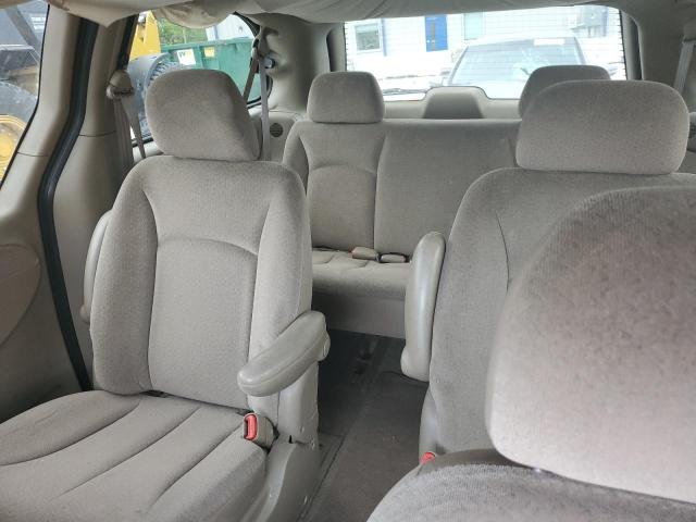 Photo 10 from auction – 2001 CHRYSLER TOWN & COU with VIN 2C8GP44391R228638