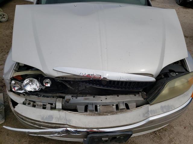 Photo 11 from auction – 2002 LINCOLN LS with VIN 1LNHM86S42Y705706